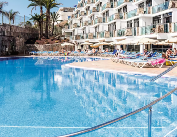 revoli playa hotel offer