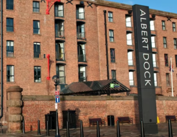 Albert Dock Holiday Inn
