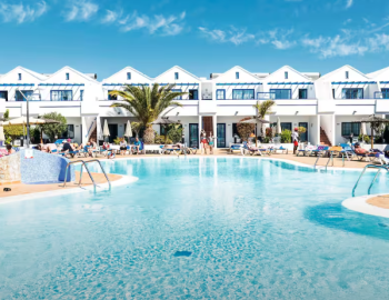 Cinco Plaza Apartments