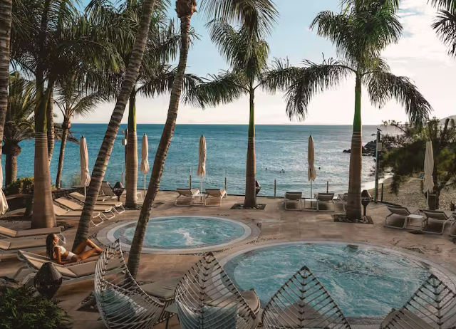 hotel fariones offer