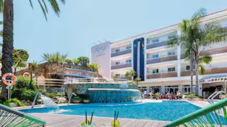 Sumus Monteplaya Hotel