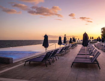 gran canaria holiday offer to the marina suites