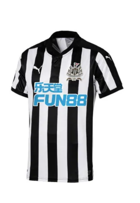 Liverpool v Newcastle (2 Night)