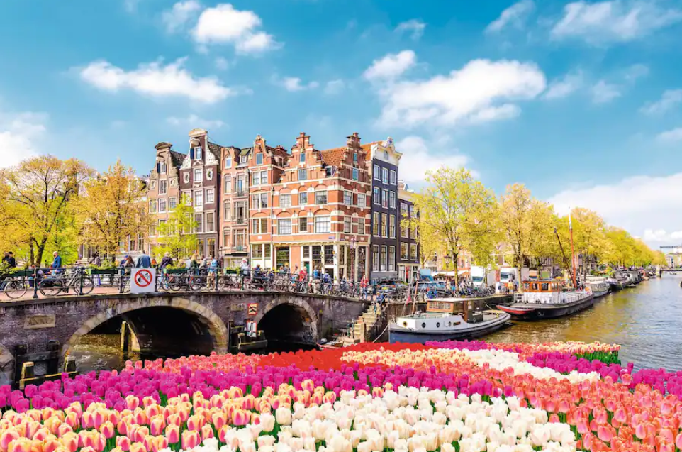 amsterdam holiday deal